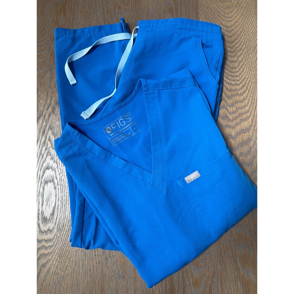 FIGS Royal Blue Scrub Set Small